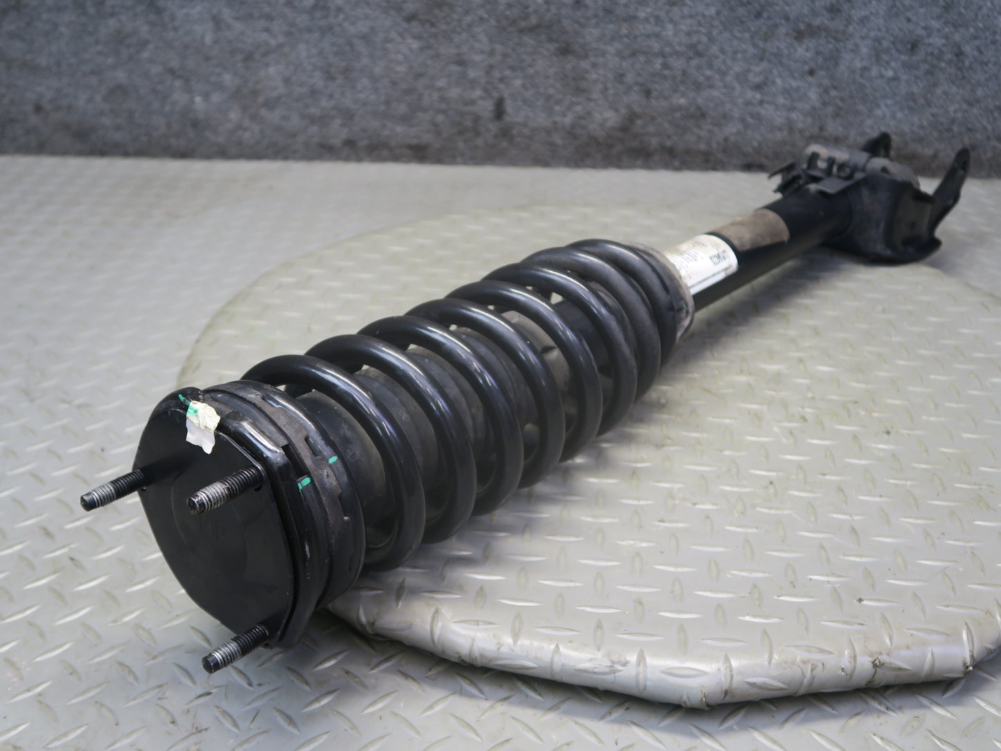 12-15 Mercedes W166 ML350 RWD Set of 2 Front Strut Shock Absorber OEM