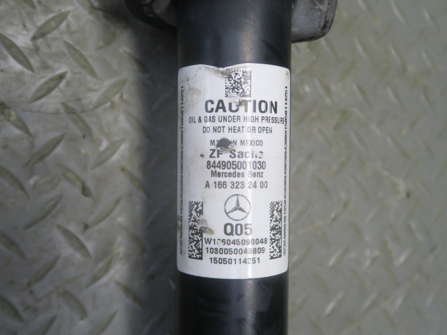 12-15 Mercedes W166 ML350 RWD Set of 2 Front Strut Shock Absorber OEM