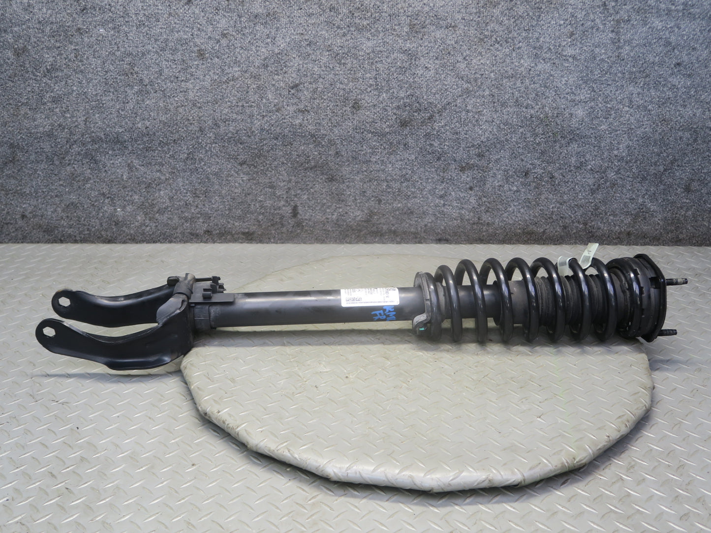12-15 Mercedes W166 ML350 RWD Set of 2 Front Strut Shock Absorber OEM