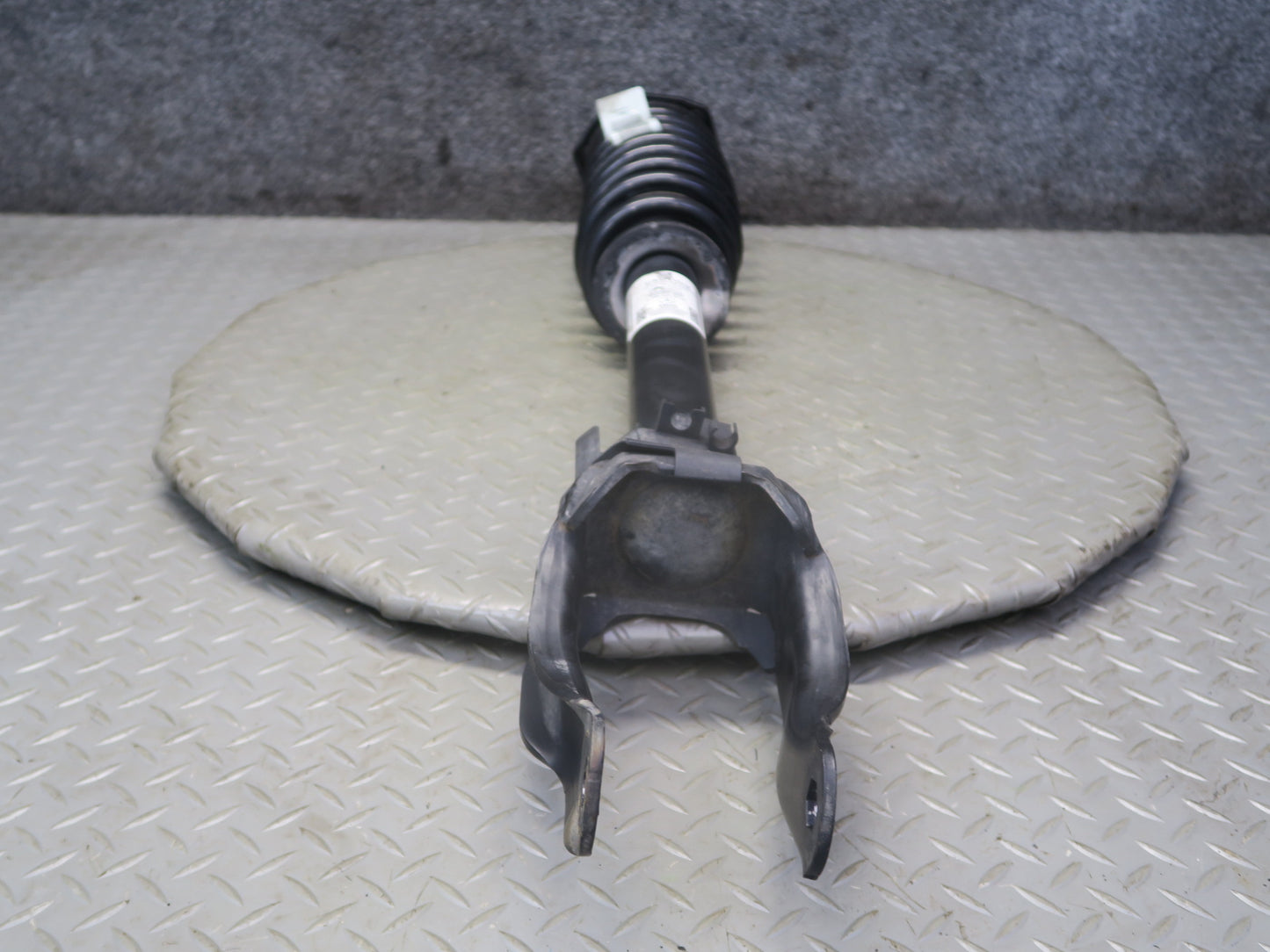 12-15 Mercedes W166 ML350 RWD Set of 2 Front Strut Shock Absorber OEM