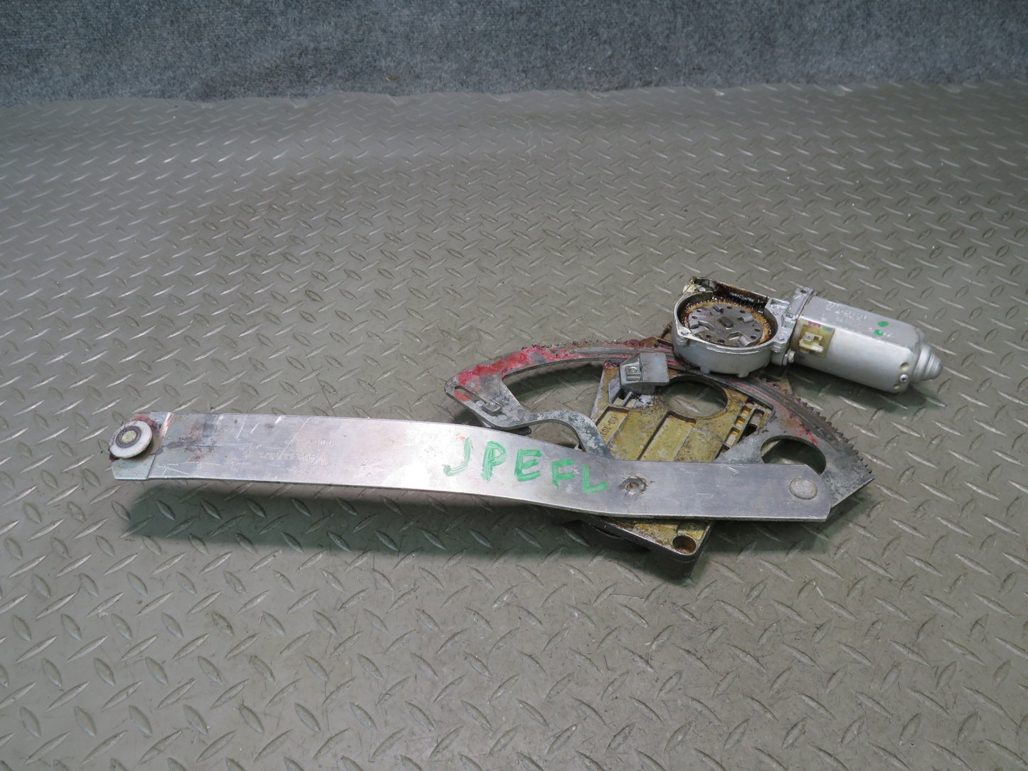 1984-1991 Porsche 928 Left Driver Side Door Window Regulator W/ Motor