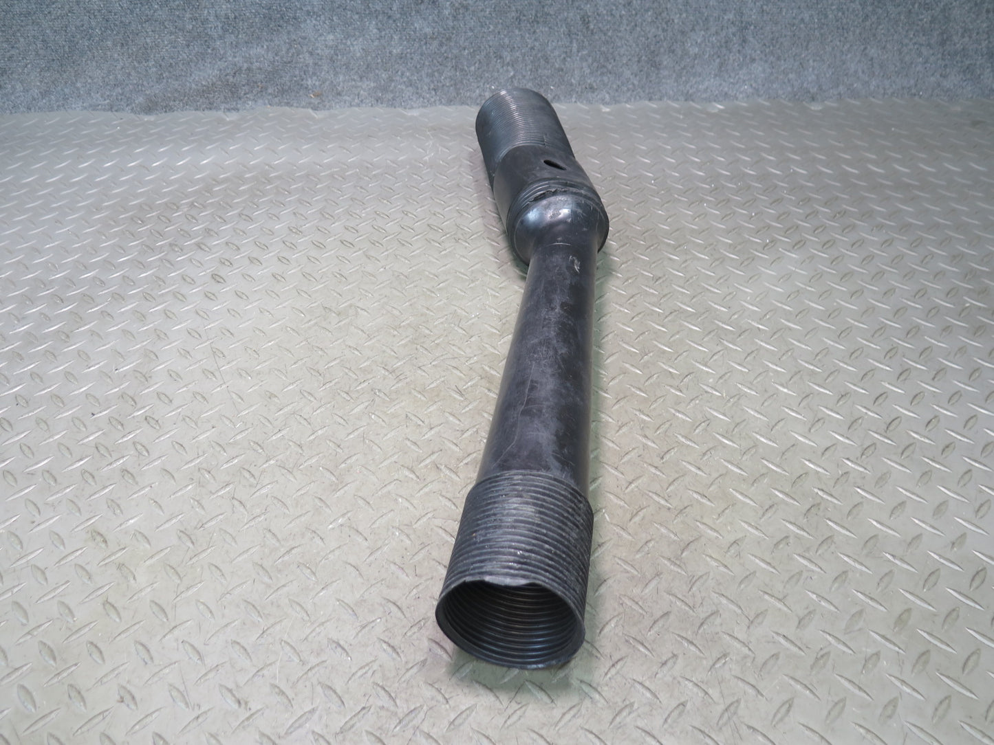 85-91 Porsche 928 S 5.0L Left & Right Air Intake Inlet Duct Hose Pipe Tube Set