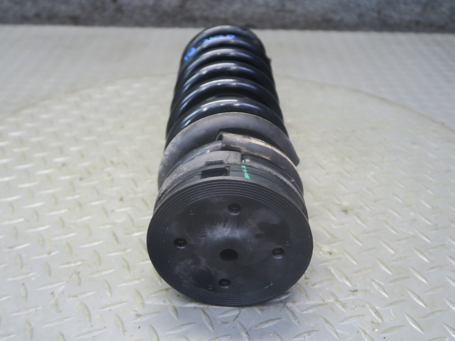 12-15 Mercedes W166 ML350 RWD Set of 2 Rear Left & Right Coil Spring OEM