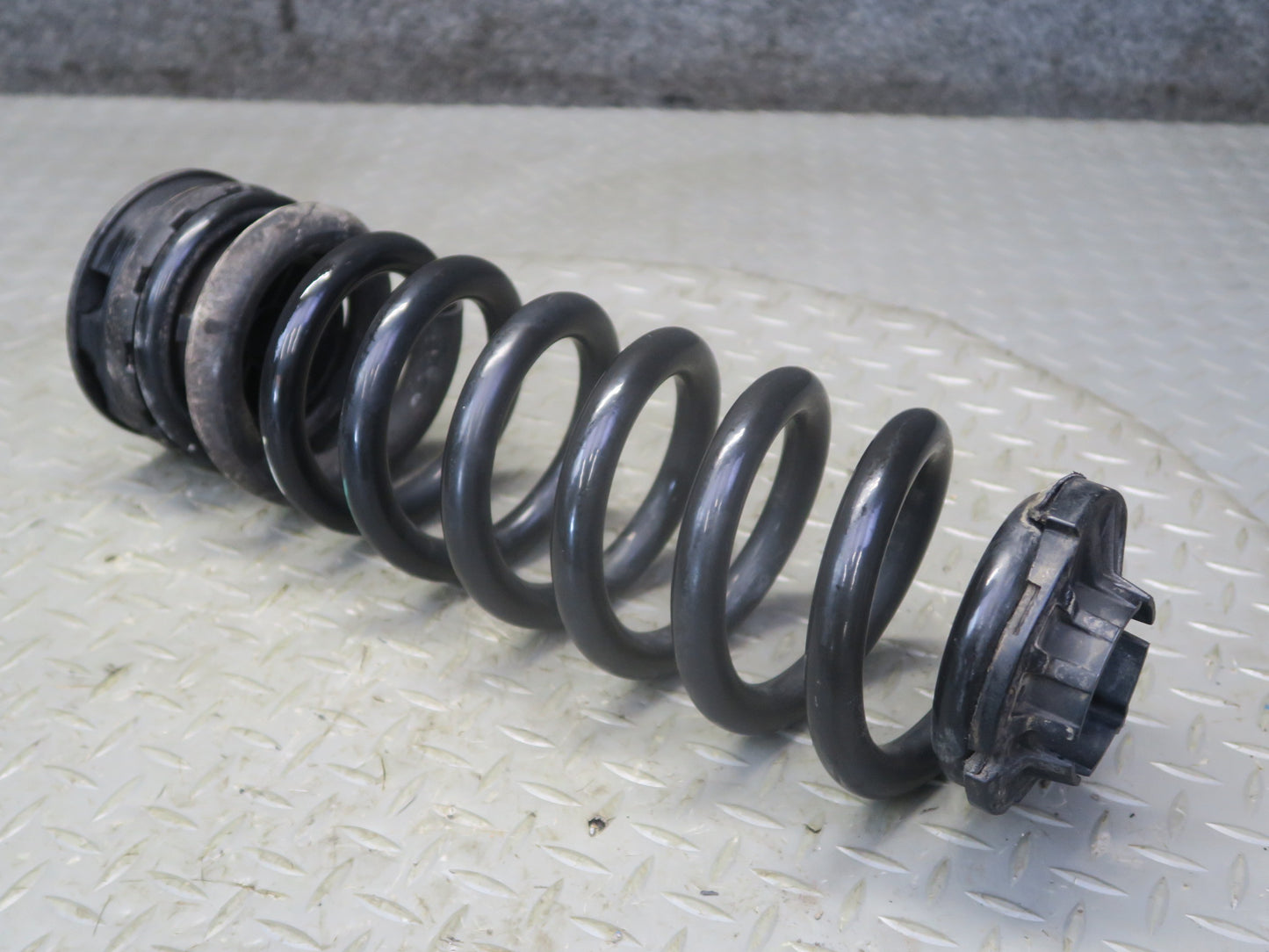 12-15 Mercedes W166 ML350 RWD Set of 2 Rear Left & Right Coil Spring OEM