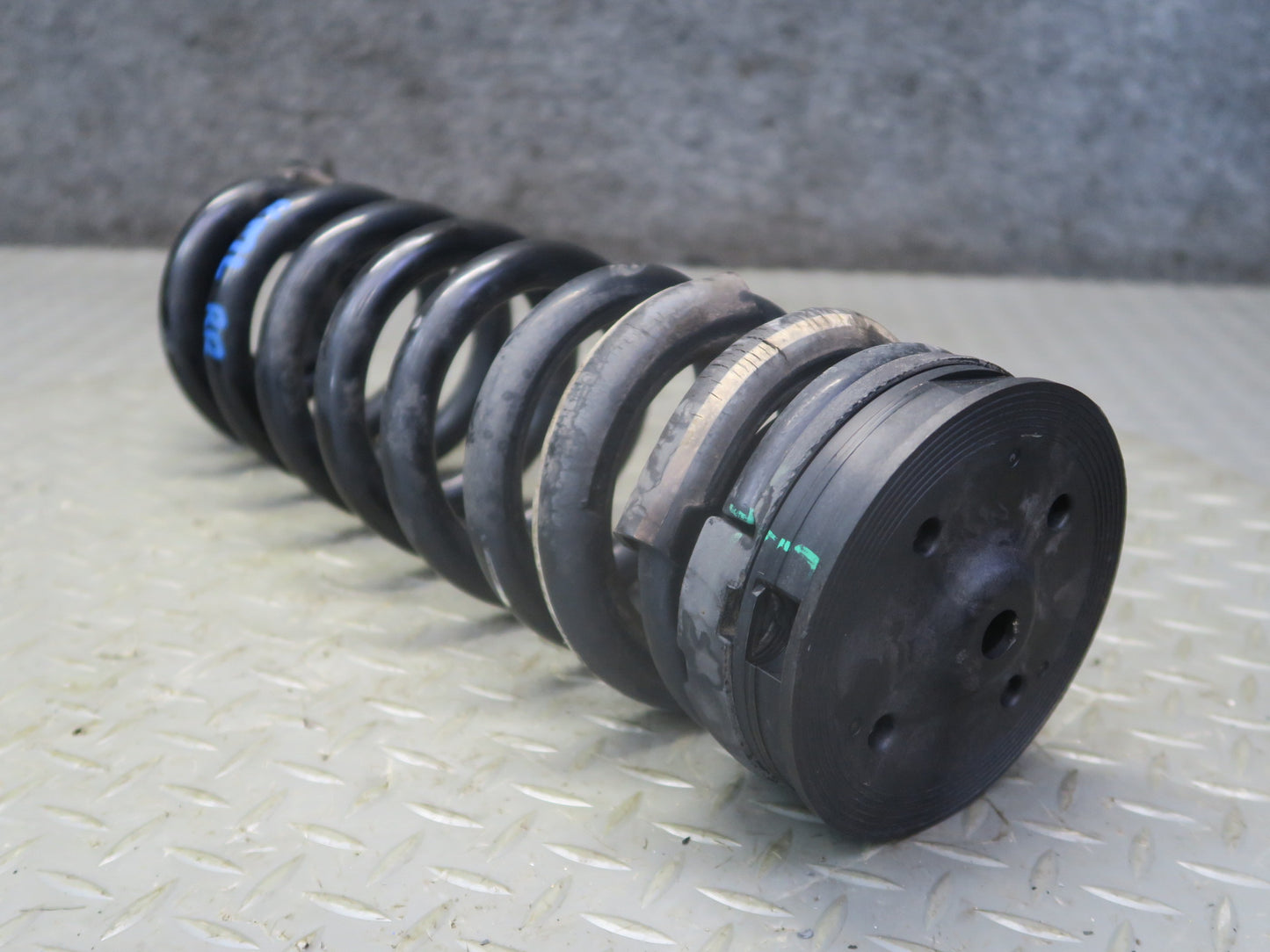 12-15 Mercedes W166 ML350 RWD Set of 2 Rear Left & Right Coil Spring OEM