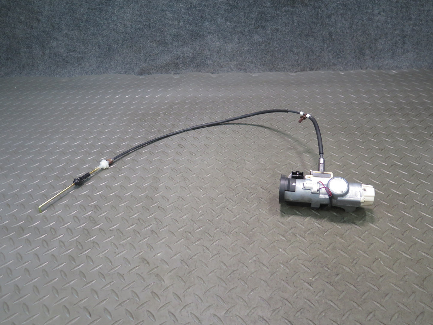 2004 Nissan Z33 350Z Convert A/T ECU ECM Ignition Door Glove Lock KEY Set OEM