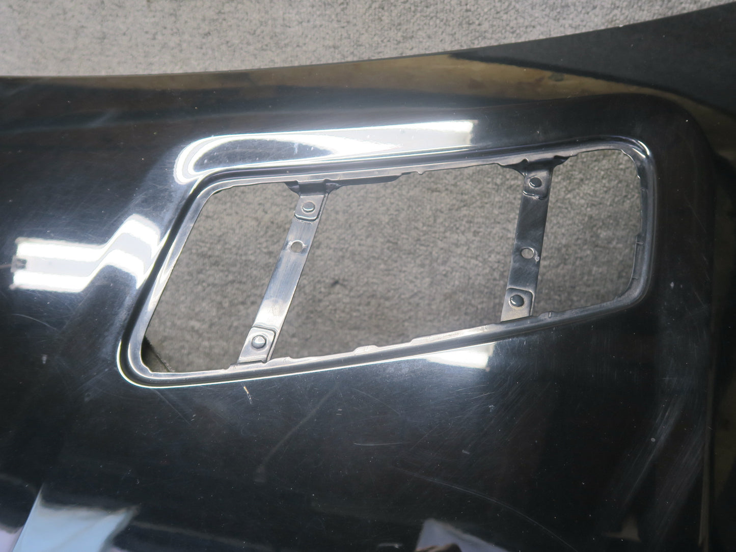 12-15 Mercedes W166 ML350 Front Hood Bonnet Shell Panel Cover Black OEM