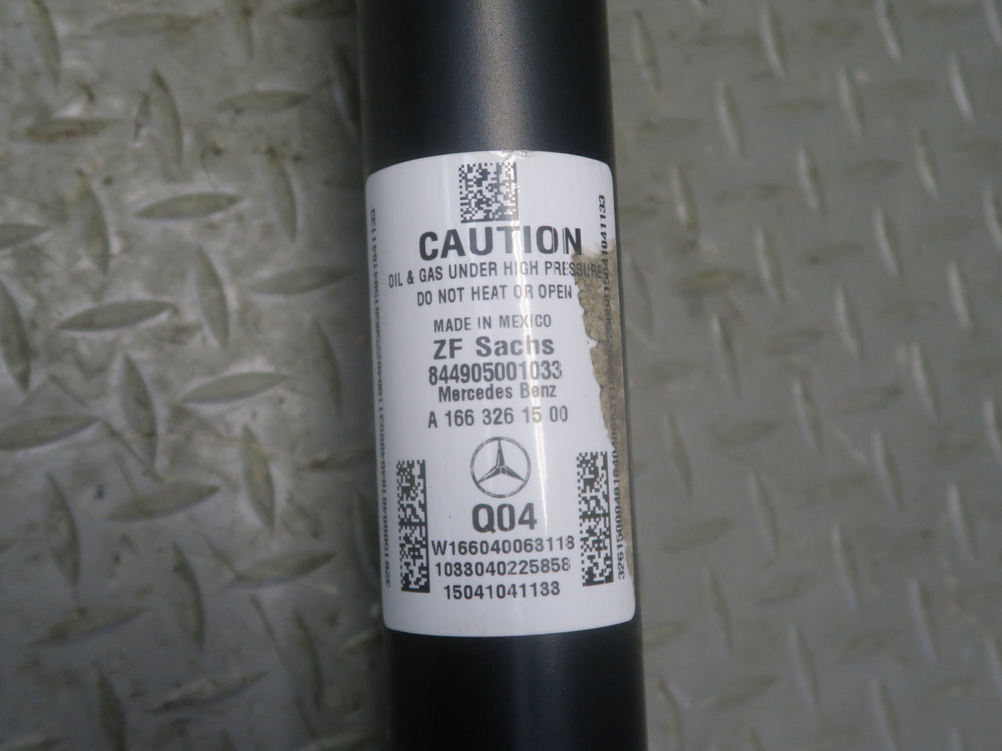 12-15 Mercedes W166 Ml-class RWD Rear Left Strut Shock Absorber 1663261500 OEM