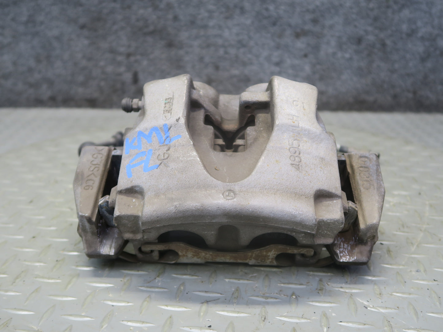 12-15 Mercedes W166 Ml-class RWD Set of 2 Front Left & Right Brake Caliper OEM