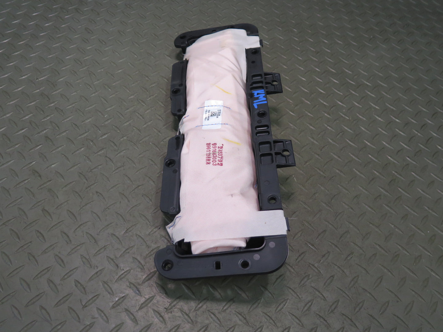 12-18 MERCEDES W166 ML GLE FRONT LEFT DRIVER SIDE DASH KNEE SRS AIRBAG OEM