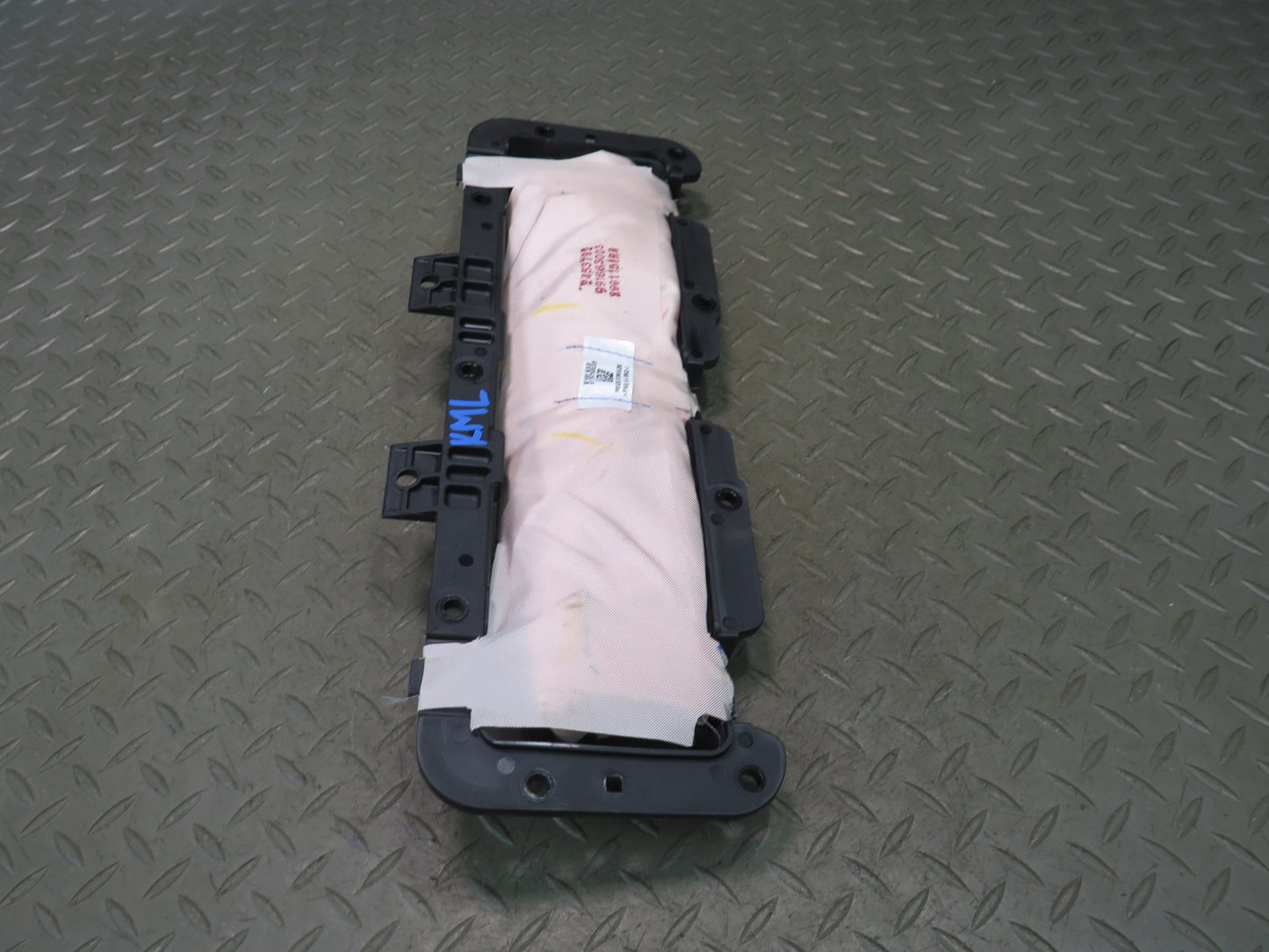12-18 MERCEDES W166 ML GLE FRONT LEFT DRIVER SIDE DASH KNEE SRS AIRBAG OEM