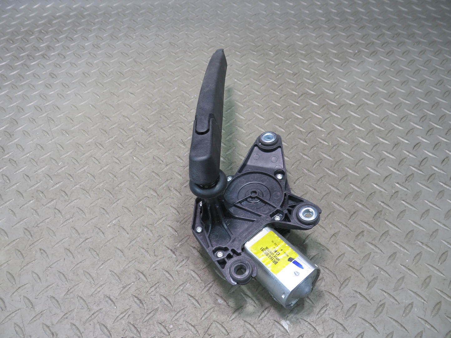 12-15 Mercedes W166 Ml-class Rear Tailgate Wiper Arm w Motor OEM