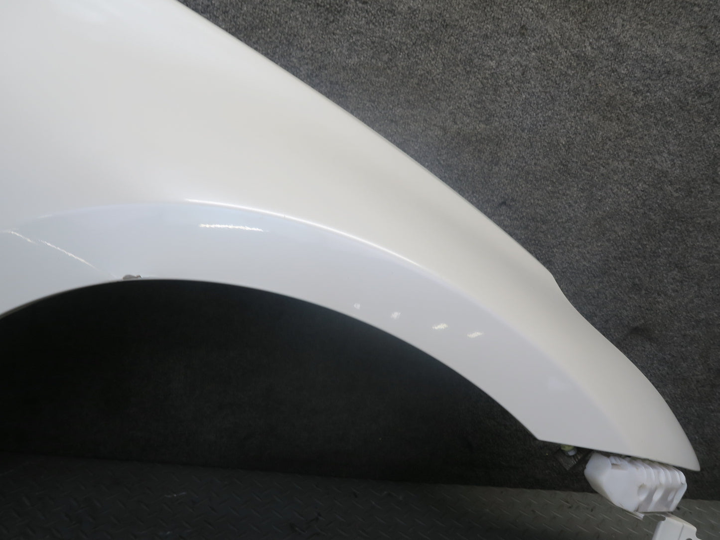 09-20 Nissan Z34 370Z Coupe Front Right Fender Shell Panel Cover White OEM