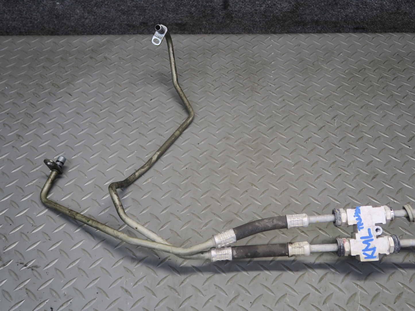 12-15 Mercedes W166 ML350 Automatic Transmission Oil Cooler Hose Pipe Line OEM