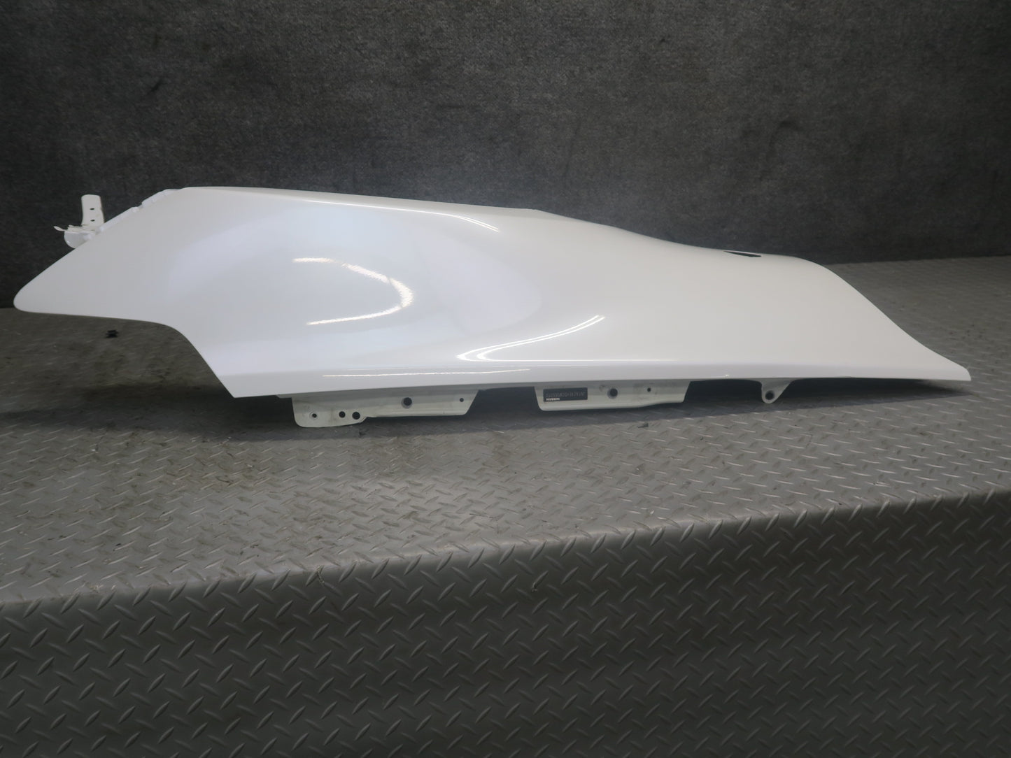 09-20 Nissan Z34 370Z Coupe Front Right Fender Shell Panel Cover White OEM