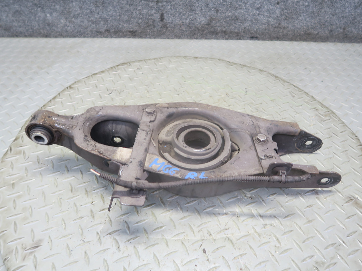 2014-2017 Maserati Ghibli M157 Rear Left Suspension Control Arm Set of 5