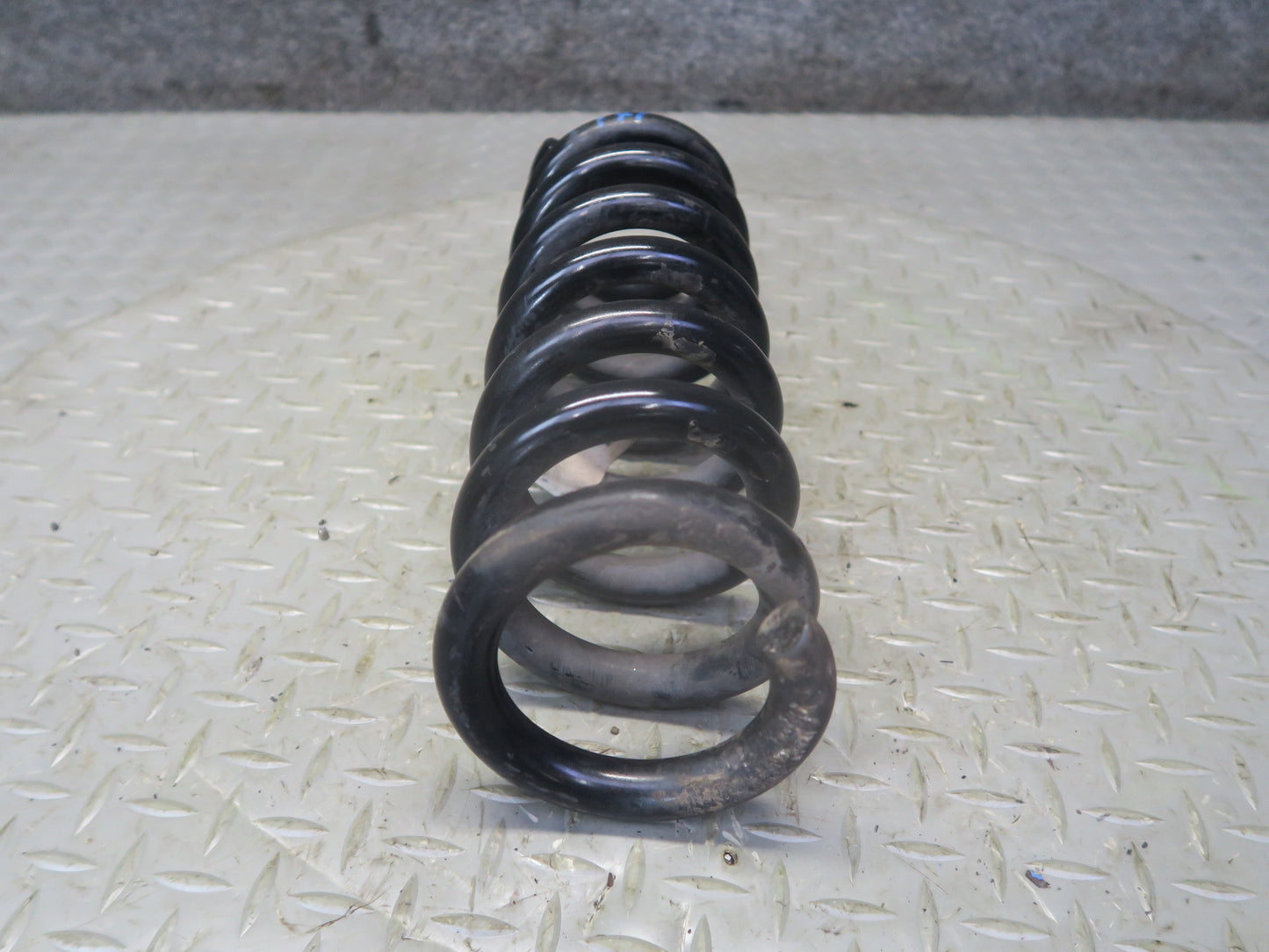 2014-2017 Maserati Ghibli M157 AWD Rear Left & Right Coil Spring Set of 2