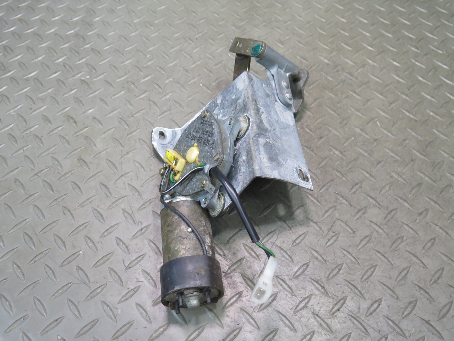 1984-1991 Porsche 928 Rear Trunk Tailgate Hatch Wiper Motor 92862840302