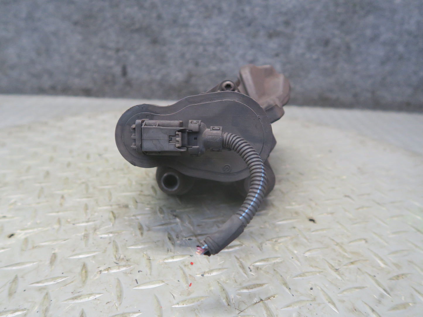 2014-2017 Maserati Ghibli M157 Rear Left & Right Parking Brake Caliper Set of 2