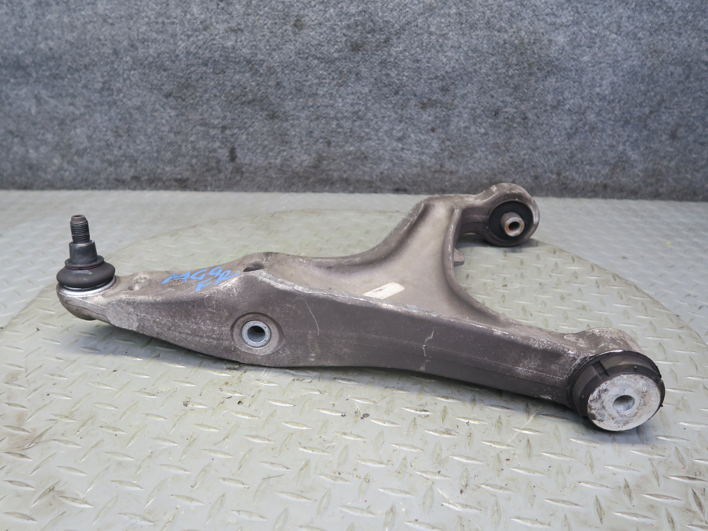2014-2017 Maserati Ghibli M157 Front Right Upper & Lower Control Arm Set of 2