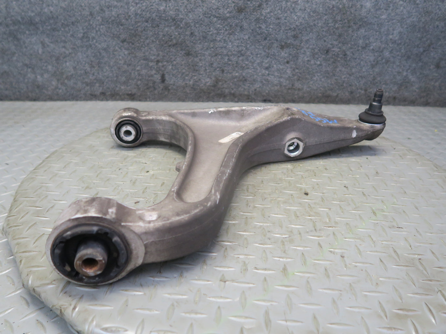 2014-2017 Maserati Ghibli M157 Front Right Upper & Lower Control Arm Set of 2