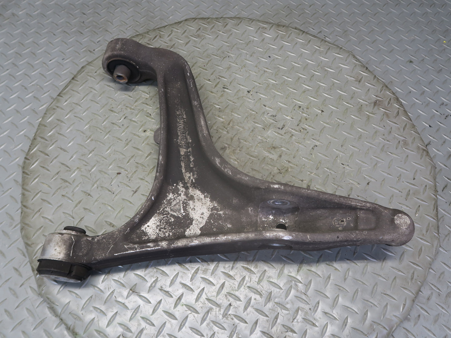 2014-2017 Maserati Ghibli M157 Front Right Upper & Lower Control Arm Set of 2