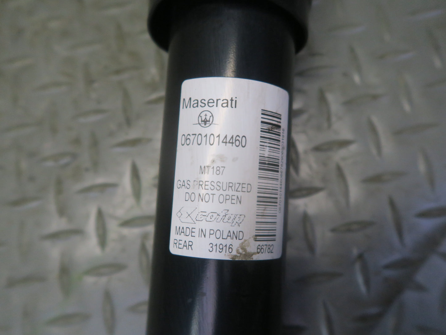 2014-2017 Maserati Ghibli M157 AWD Rear Strut Shock Absorber Set of 2