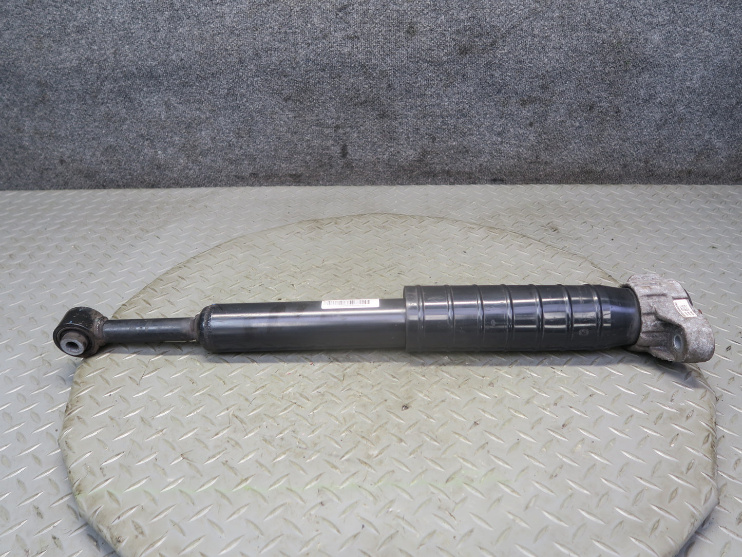2014-2017 Maserati Ghibli M157 AWD Rear Strut Shock Absorber Set of 2