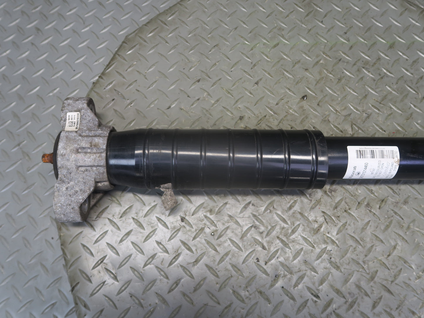 2014-2017 Maserati Ghibli M157 AWD Rear Strut Shock Absorber Set of 2