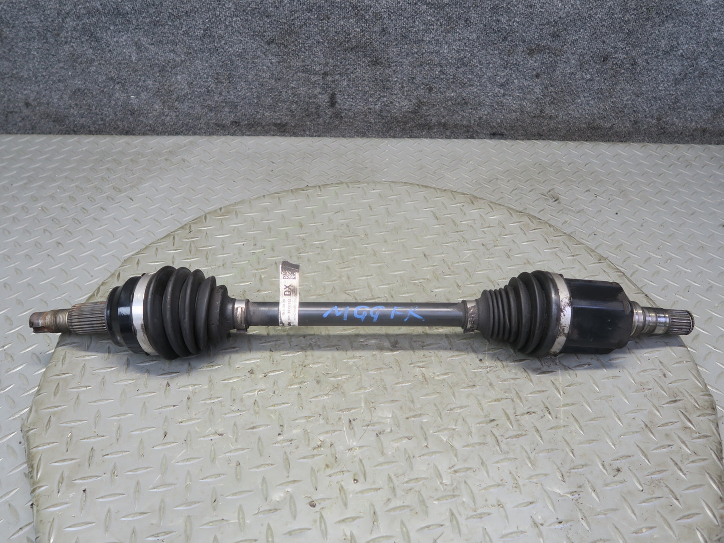 2014-2017 Maserati Ghibli M157 Front Right Suspension Axle Shaft 670035142