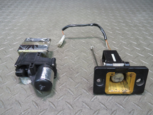1984-1986 Porsche 928 Rear Trunk Hatch Lock Latch Receiver w Actuator Motor