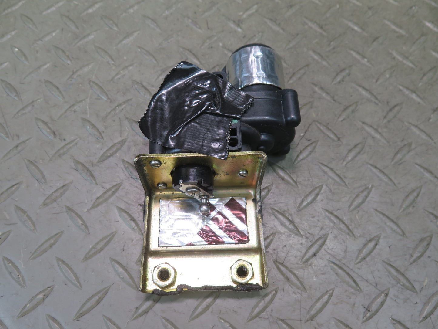 1984-1986 Porsche 928 Rear Trunk Hatch Lock Latch Receiver w Actuator Motor