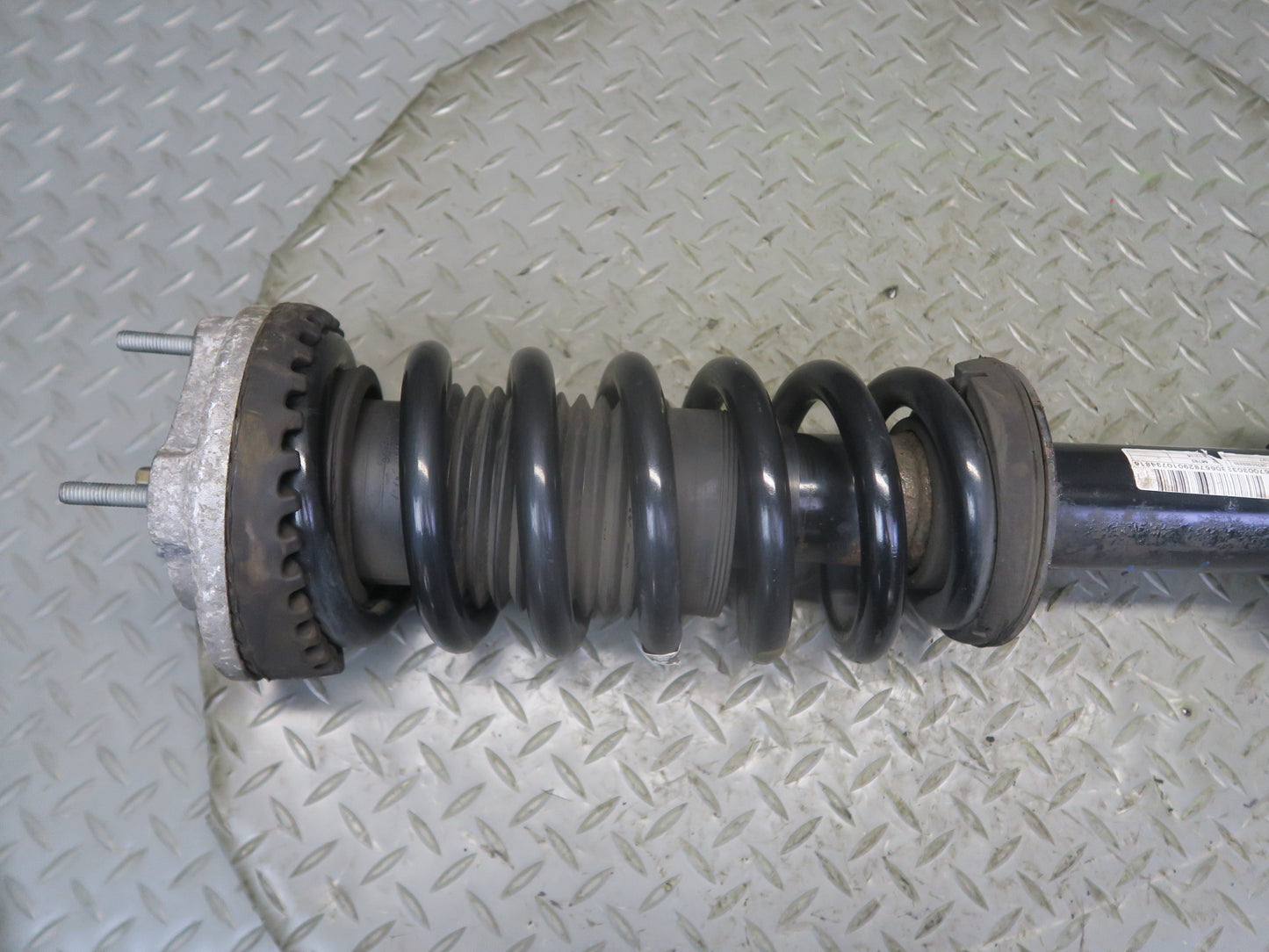 14-20 Maserati Ghibli M157 SQ4 AWD Front Left & Right Strut Shock Absorber Set