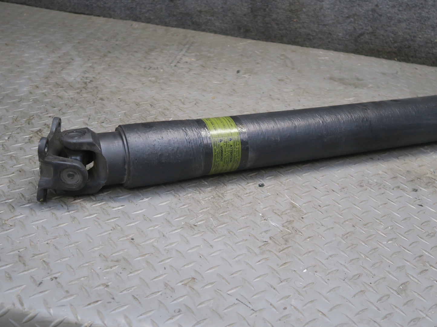 09-20 Nissan Z34 370Z M/T Rear Propeller Drive Shaft Driveshaft 31K Miles OEM