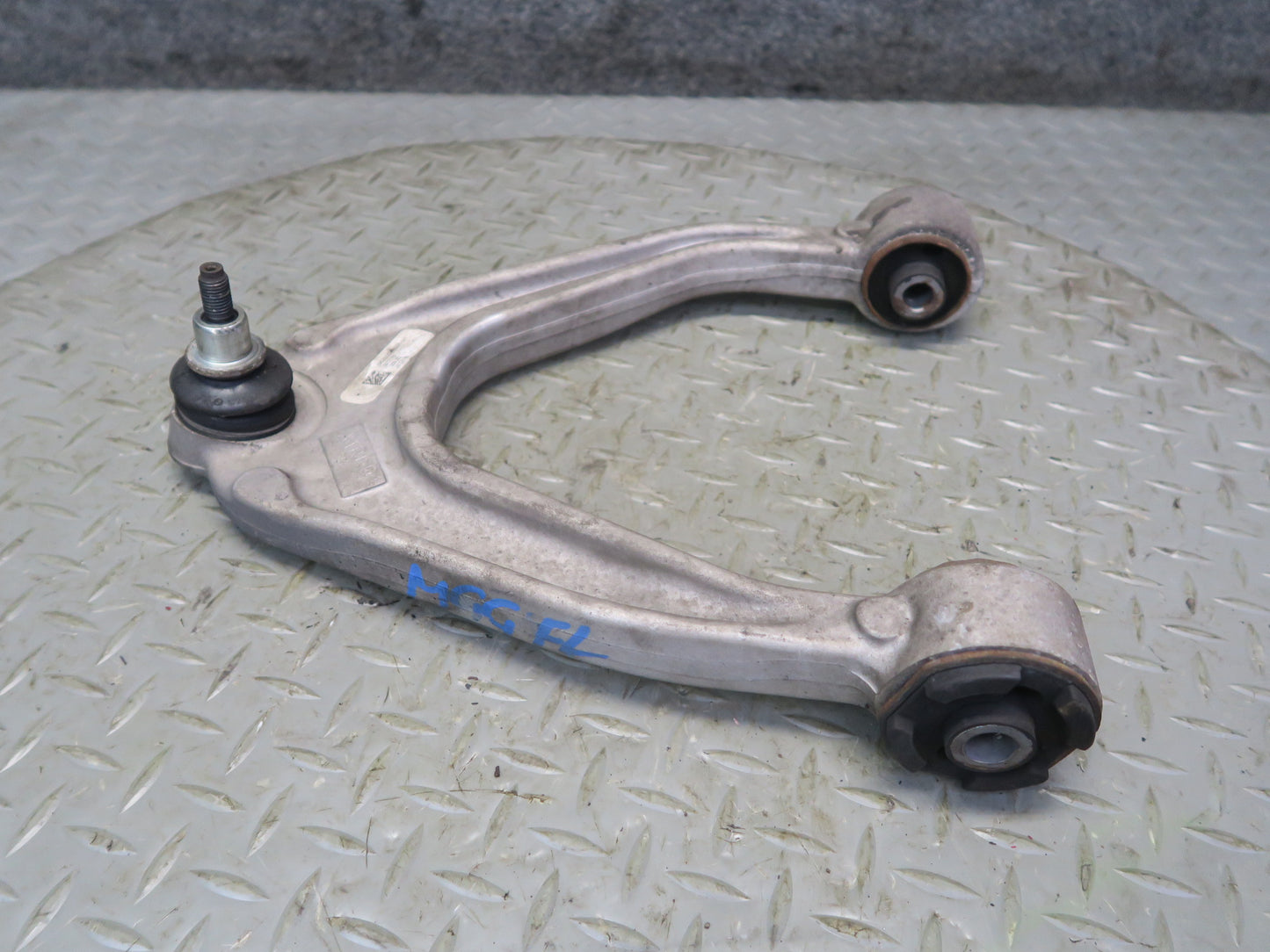 2014-2017 Maserati Ghibli M157 Front Left Upper & Lower Control Arm Set of 2