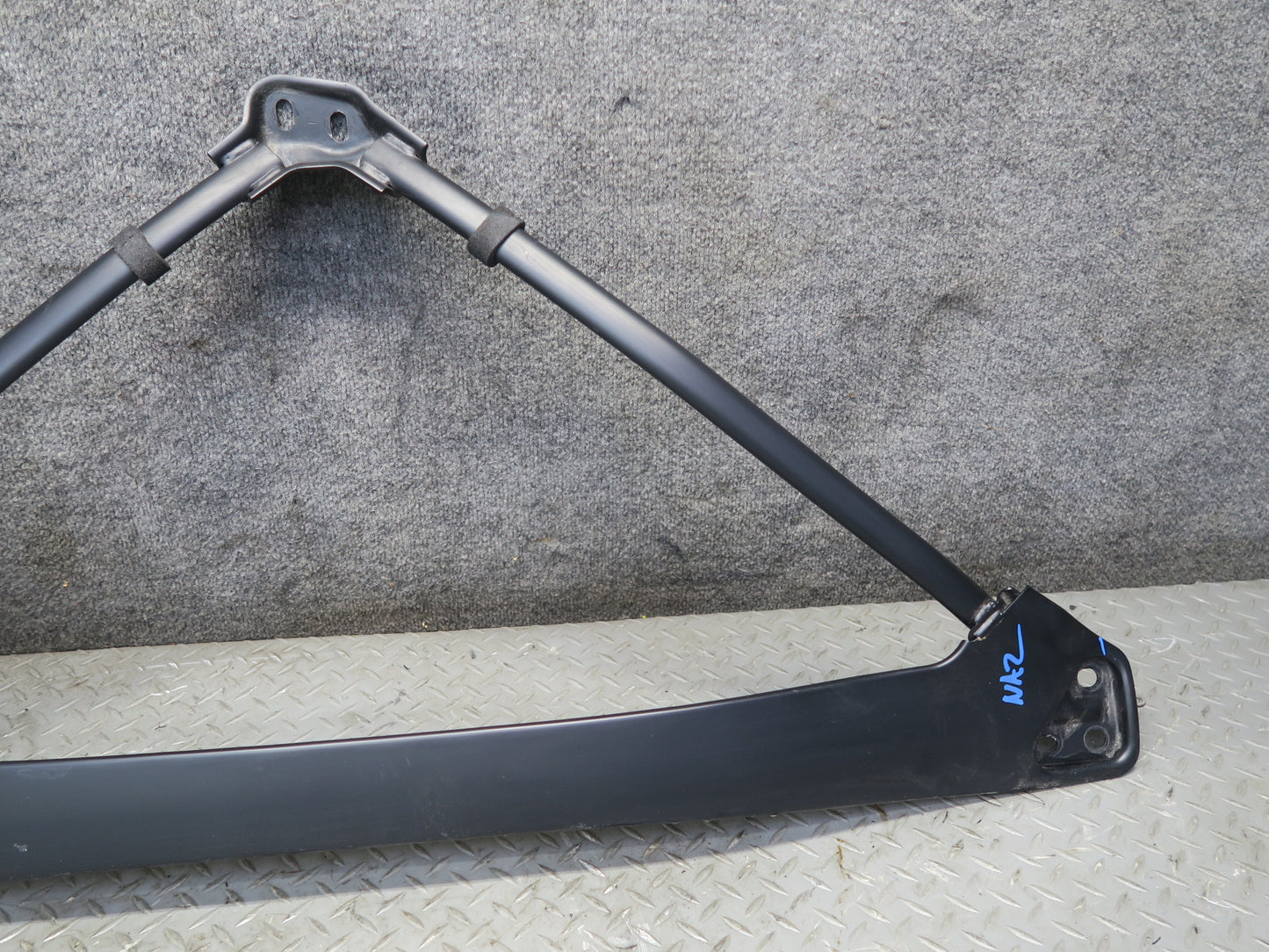 09-20 Nissan Z34 370Z Front Suspension Strut Tower Brace Cross Bar OEM