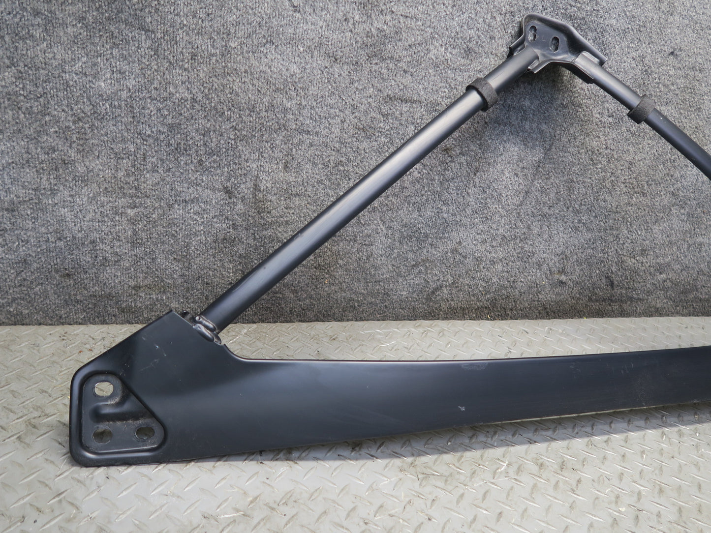 09-20 Nissan Z34 370Z Front Suspension Strut Tower Brace Cross Bar OEM