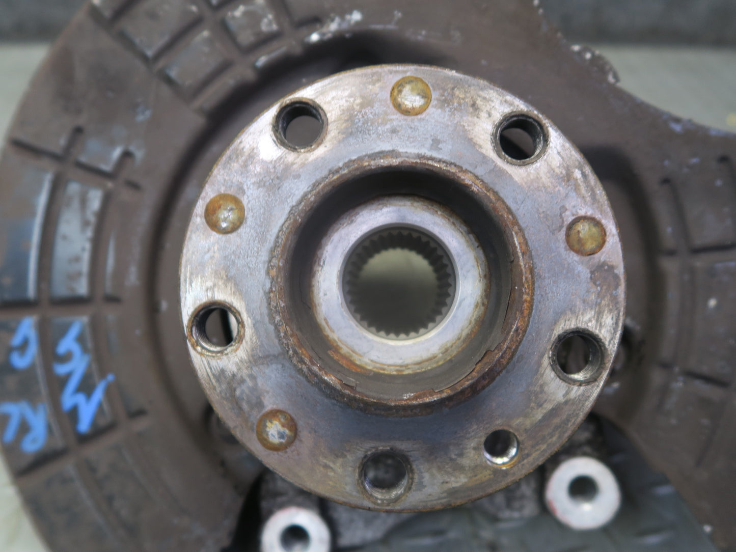 2014-2017 Maserati Ghibli M157 AWD Rear Left Spindle Knuckle Wheel Hub Bearing
