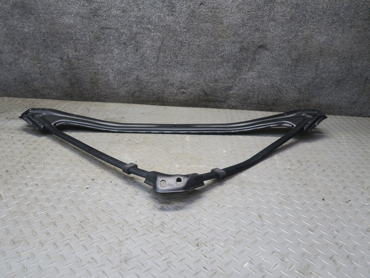09-20 Nissan Z34 370Z Front Suspension Strut Tower Brace Cross Bar OEM