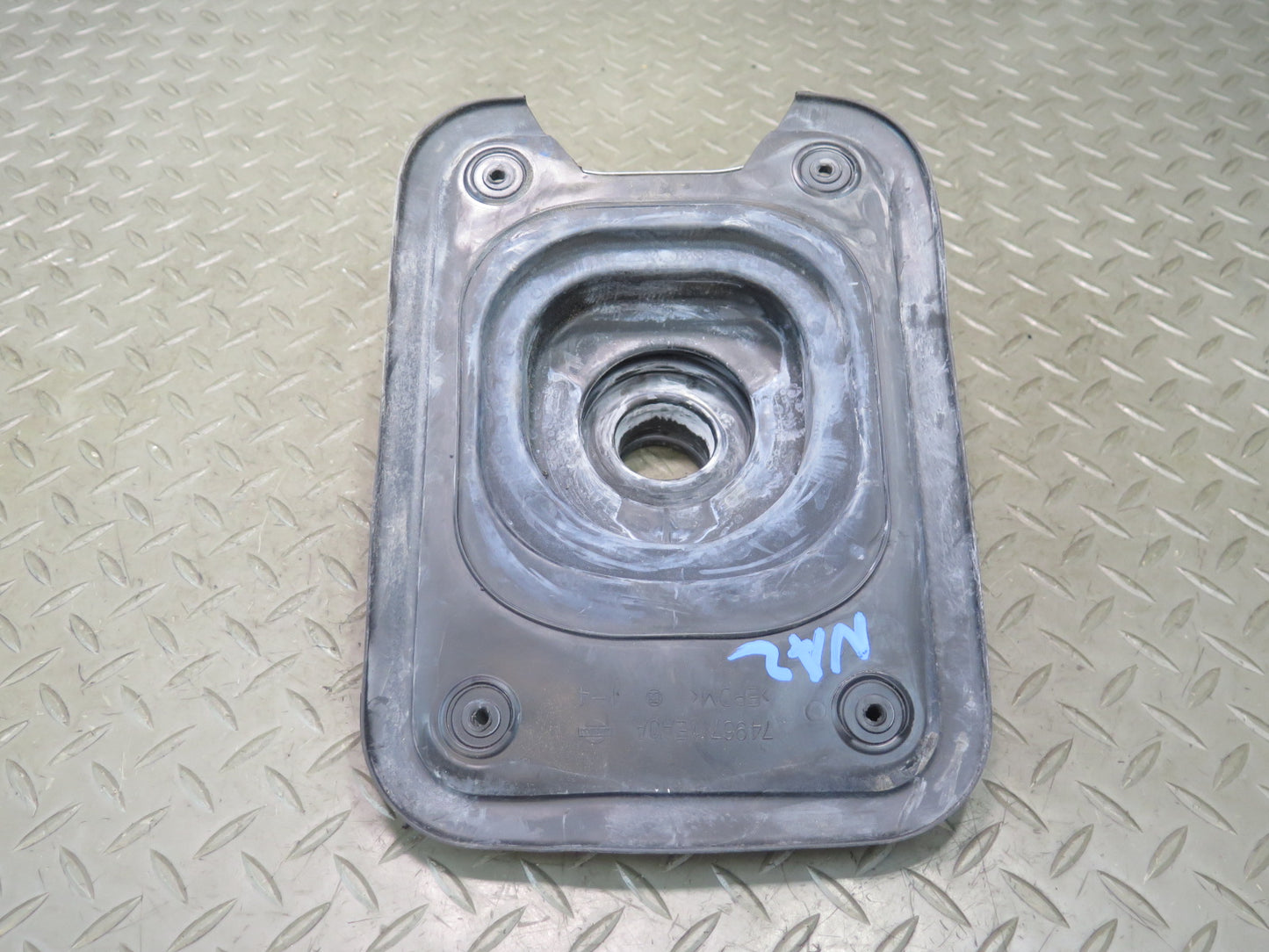 09-20 Nissan Z34 370Z M/T Manual Transmission Shifter Boot 74967-1EA0A OEM