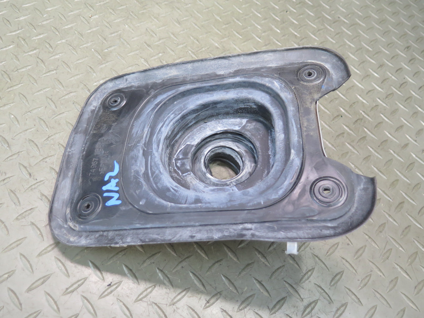 09-20 Nissan Z34 370Z M/T Manual Transmission Shifter Boot 74967-1EA0A OEM