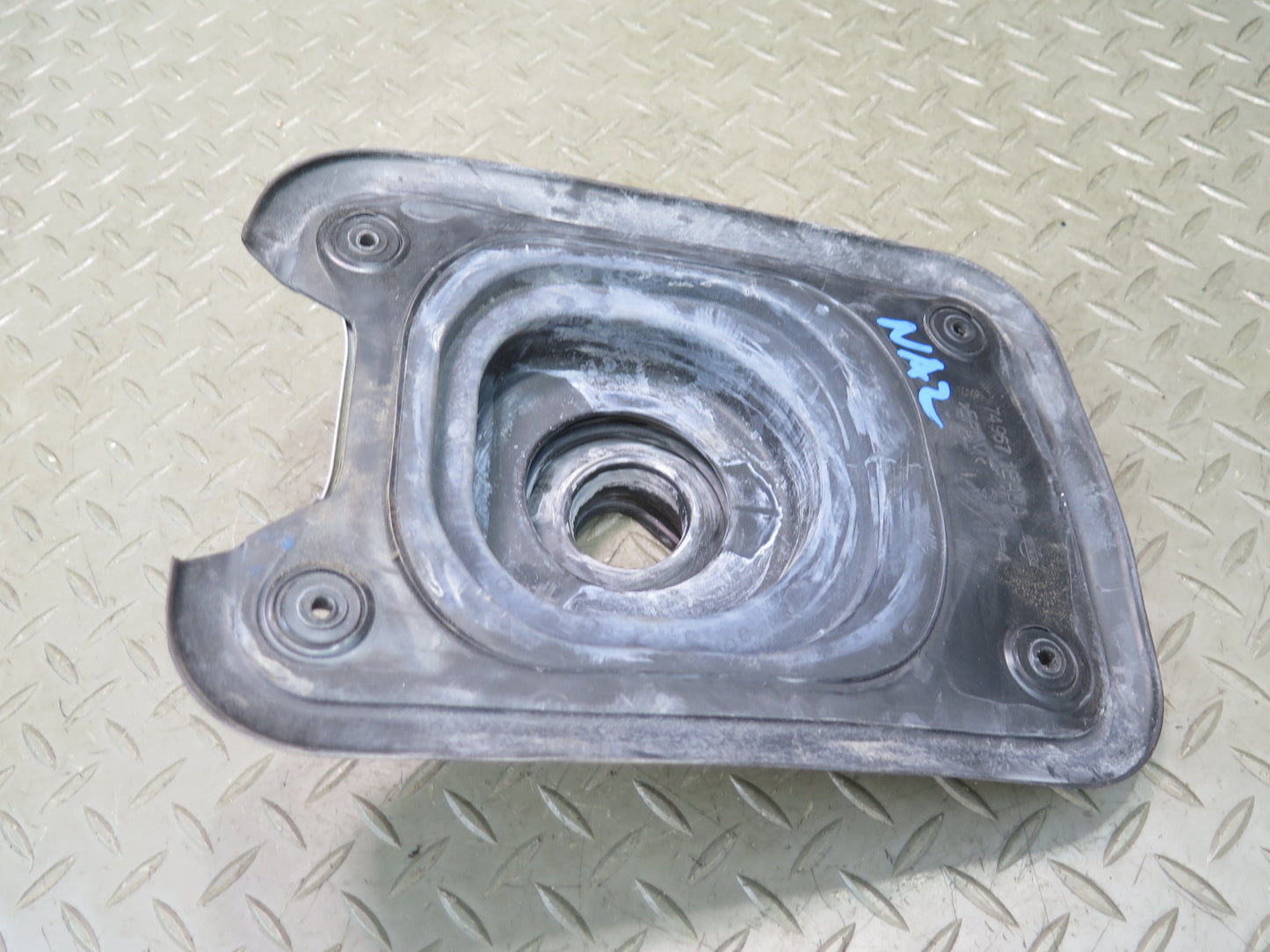 09-20 Nissan Z34 370Z M/T Manual Transmission Shifter Boot 74967-1EA0A OEM