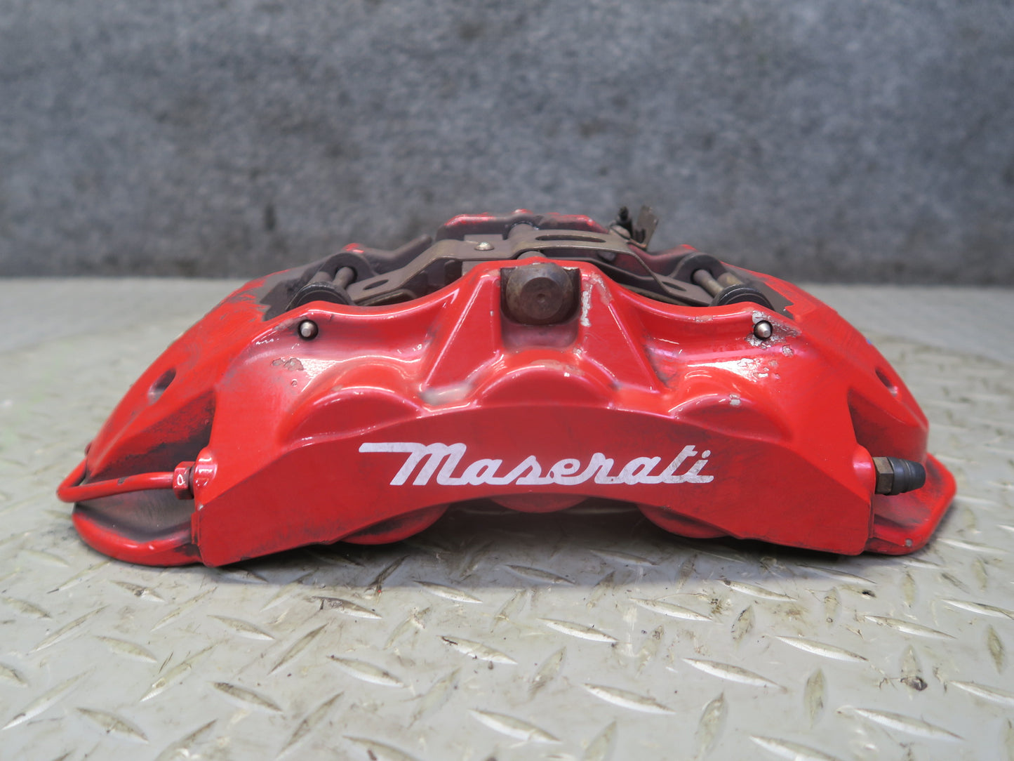 2014-2020 Maserati Ghibli M157 SQ4 AWD Front Left & Right Brake Caliper Set of 2