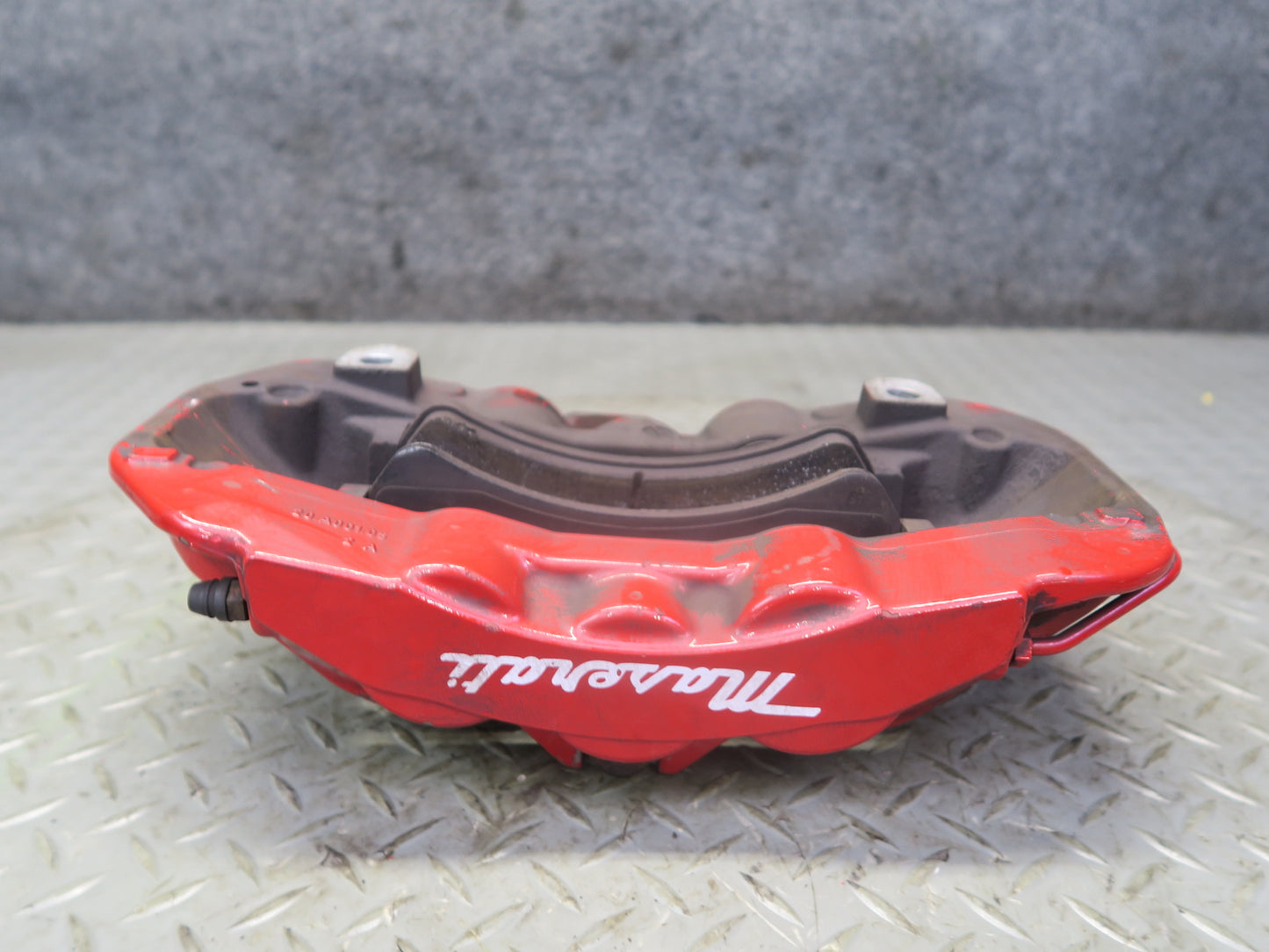 2014-2020 Maserati Ghibli M157 SQ4 AWD Front Left & Right Brake Caliper Set of 2