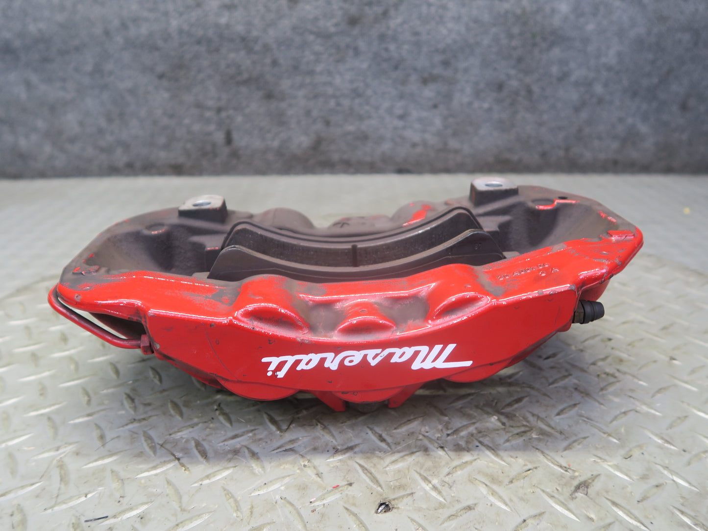 2014-2020 Maserati Ghibli M157 SQ4 AWD Front Left & Right Brake Caliper Set of 2