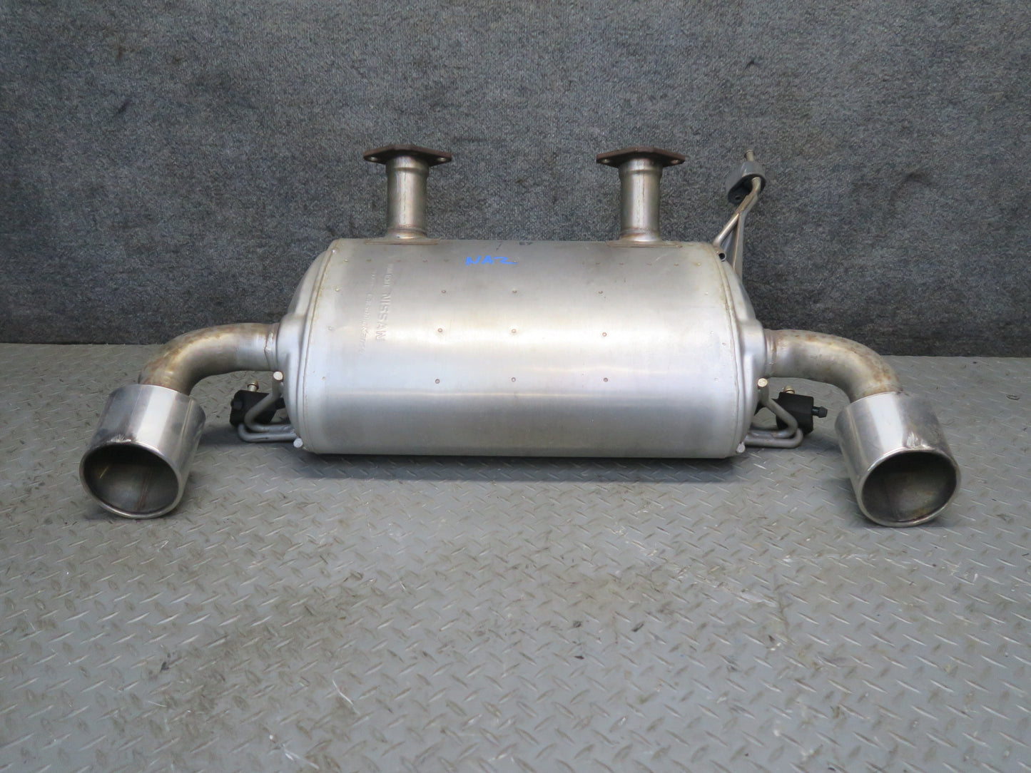 09-12 Nissan Z34 370Z Rear Exhaust Muffler w Tips Assembly 20100-1EH0A OEM