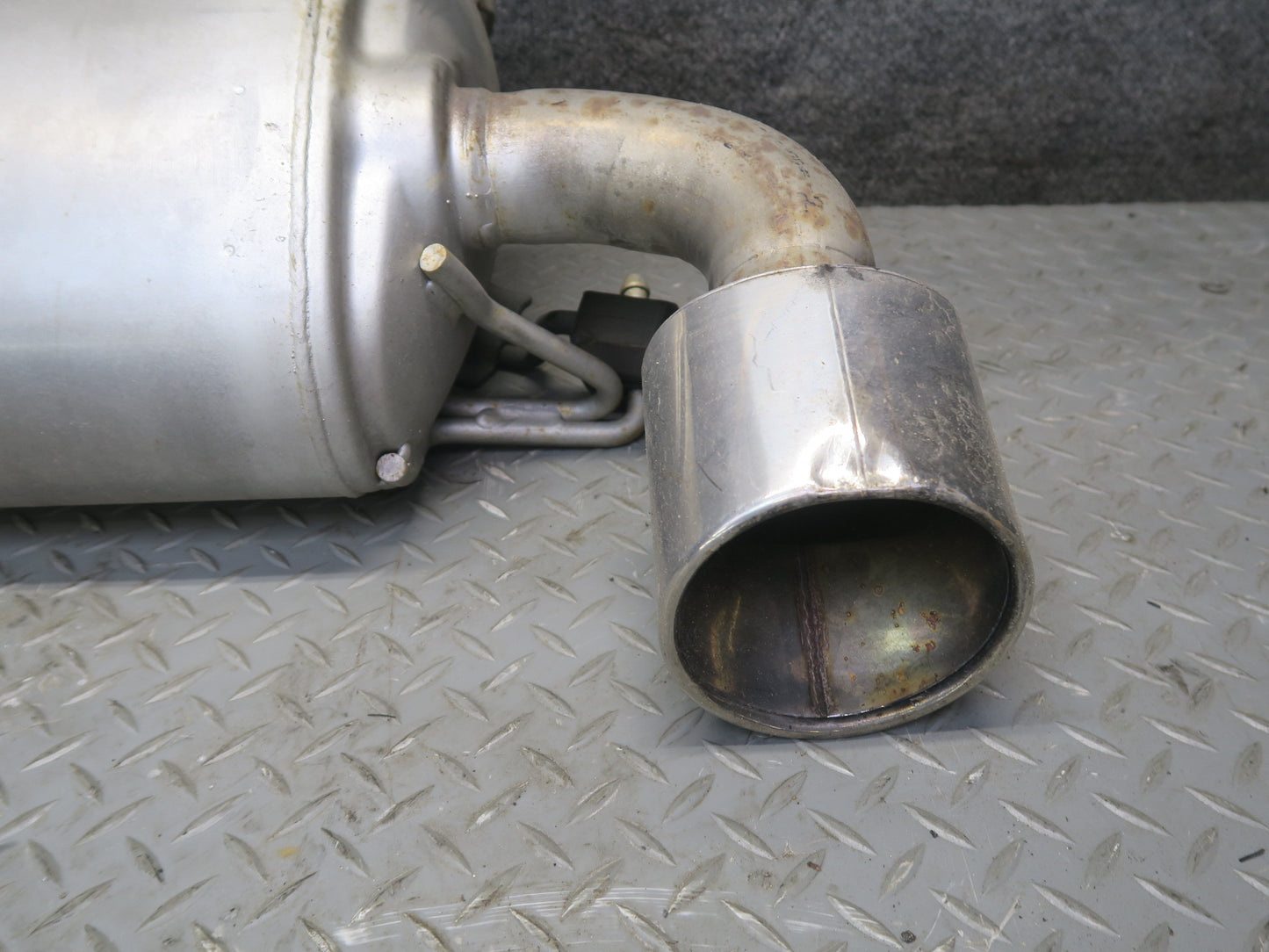 09-12 Nissan Z34 370Z Rear Exhaust Muffler w Tips Assembly 20100-1EH0A OEM