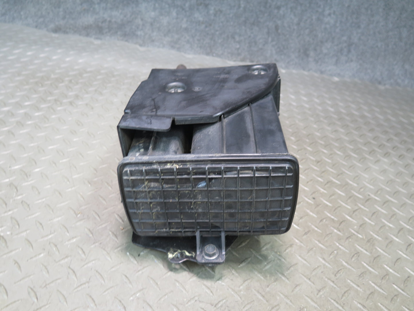 09-20 Nissan Z34 370Z Fuel Evap Vapor Charcoal Canister 14950-AM600 OEM
