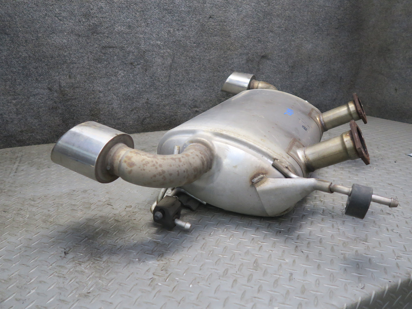09-12 Nissan Z34 370Z Rear Exhaust Muffler w Tips Assembly 20100-1EH0A OEM