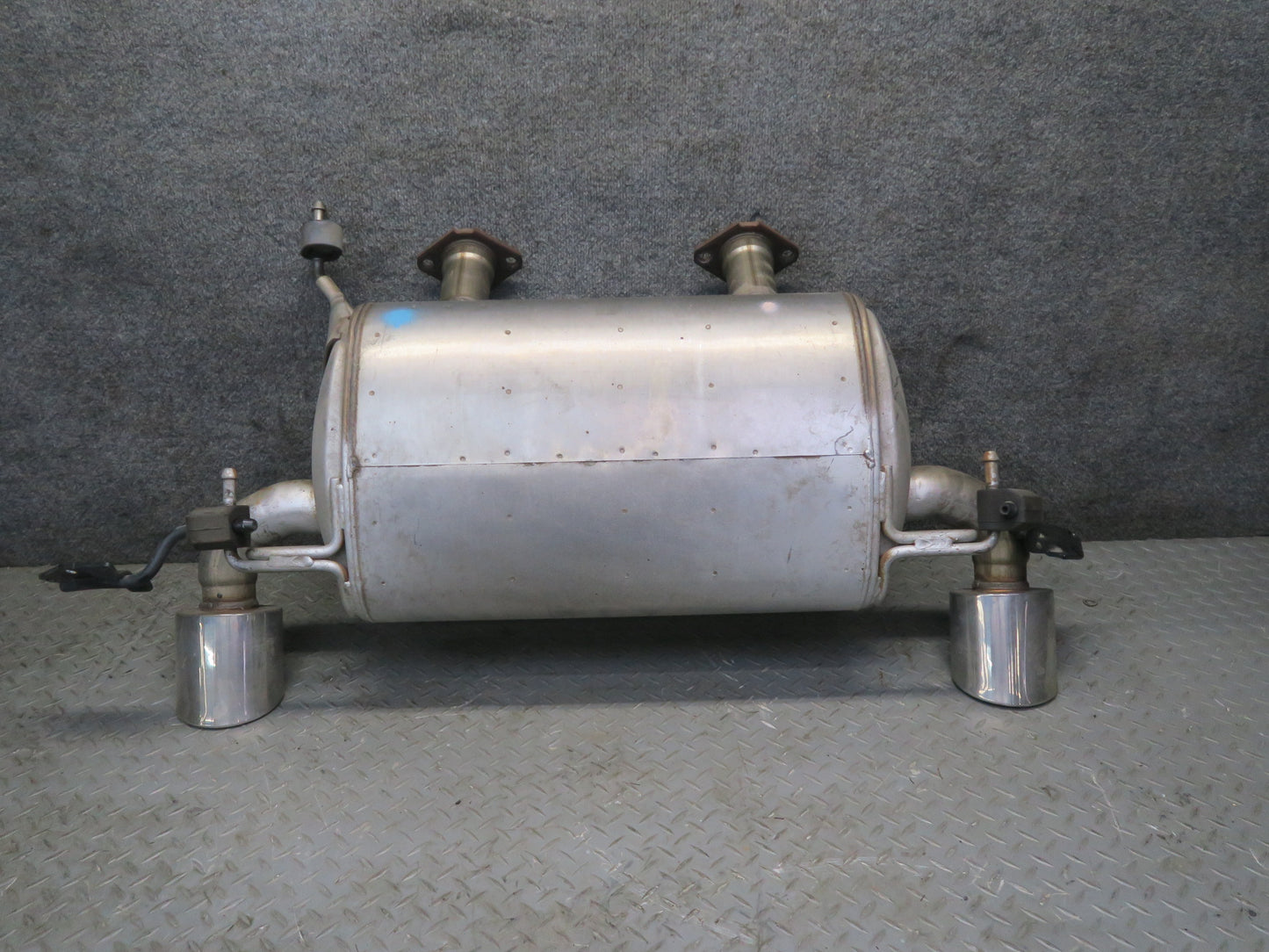 09-12 Nissan Z34 370Z Rear Exhaust Muffler w Tips Assembly 20100-1EH0A OEM